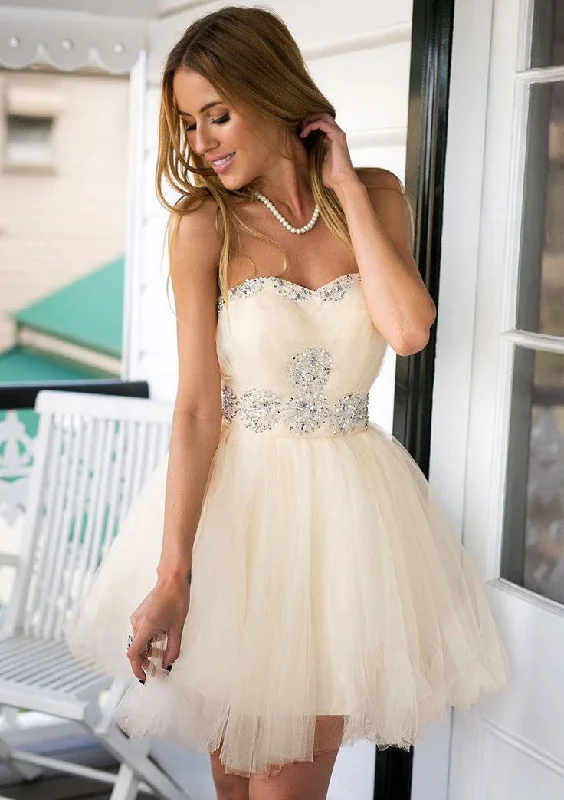 Tulle Cocktail Dress Ball Gown Strapless Sweetheart Short Mini Beaded