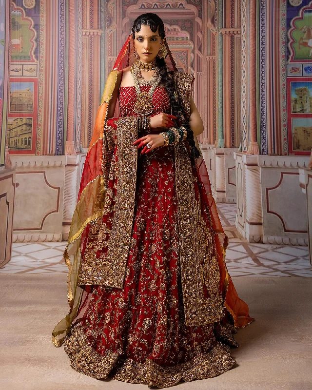 Indian Bridal Lehenga Choli and Dupatta Dress in Red