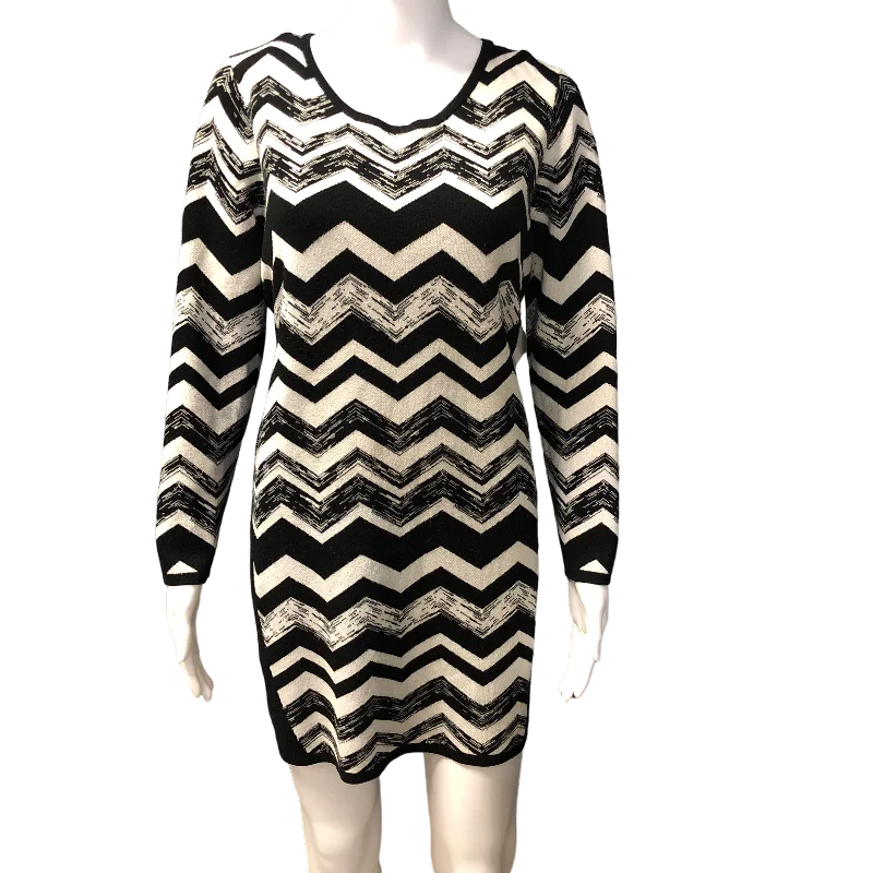 Dress Sweater By Say What  Size: 2x Chenille Fabric Brocade Fabric Lace Fabric