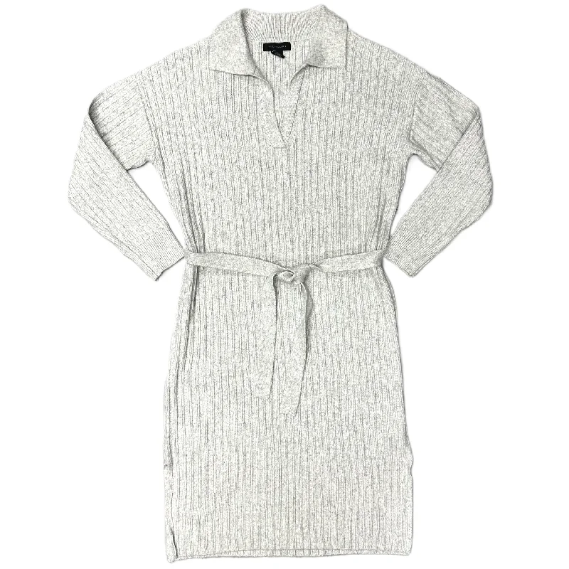 Dress Sweater By Tahari In Grey, Size: Xl Thin Thick Dense