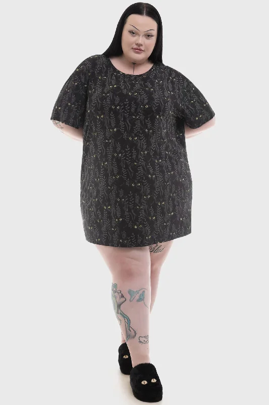 Familiar Woods T-Shirt Dress [PLUS] Solid Print Embellished