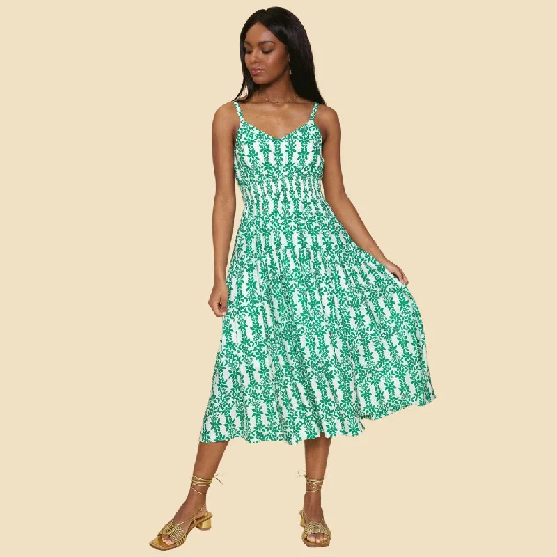 Printed Smock Waist Dress (White + Kelly Green) Tunics Velvet soft