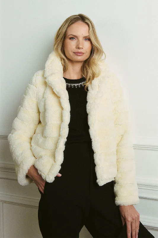 Faux Fur Cropped Jacket Tiered Jacket Buttoned Jacket Zippered Jacket