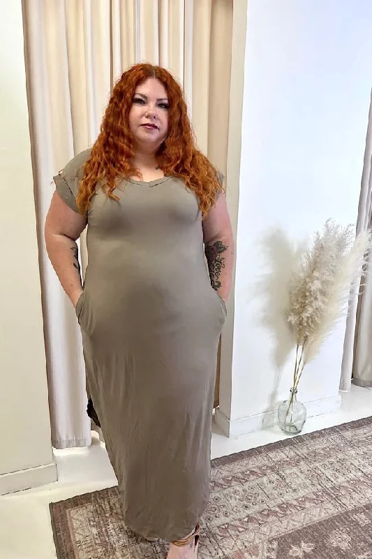 NEW SOLEIL T-SHIRT DRESS | CURVY Houndstooth Herringbone Solid