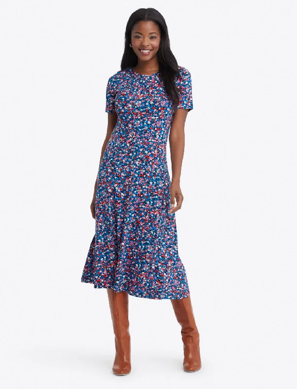 Tammy Midi T-Shirt Dress in Spring Ditsy Floral V-Neck T-Shirt Long Sleeve Cotton