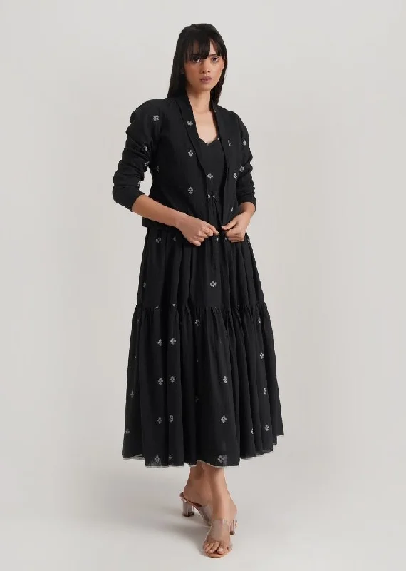 Queens With Jacket Welt Pockets Slit Pockets Flap Pockets